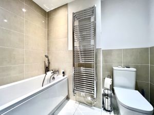 Family Bathroom- click for photo gallery